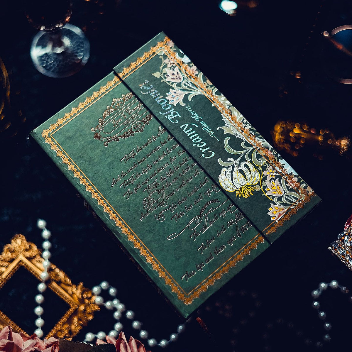 Vintage Floral Tri-Fold Journal – B6 Gold-Foil Hardcover Notebook