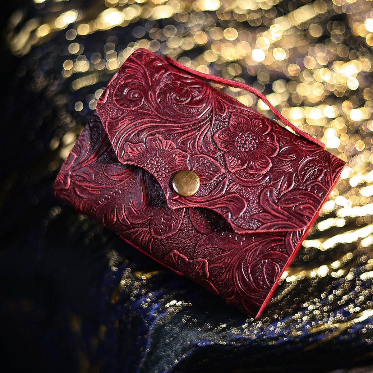 Vintage Mini Leather Journal – Hand-Stitched Embossed Pocket Notebook
