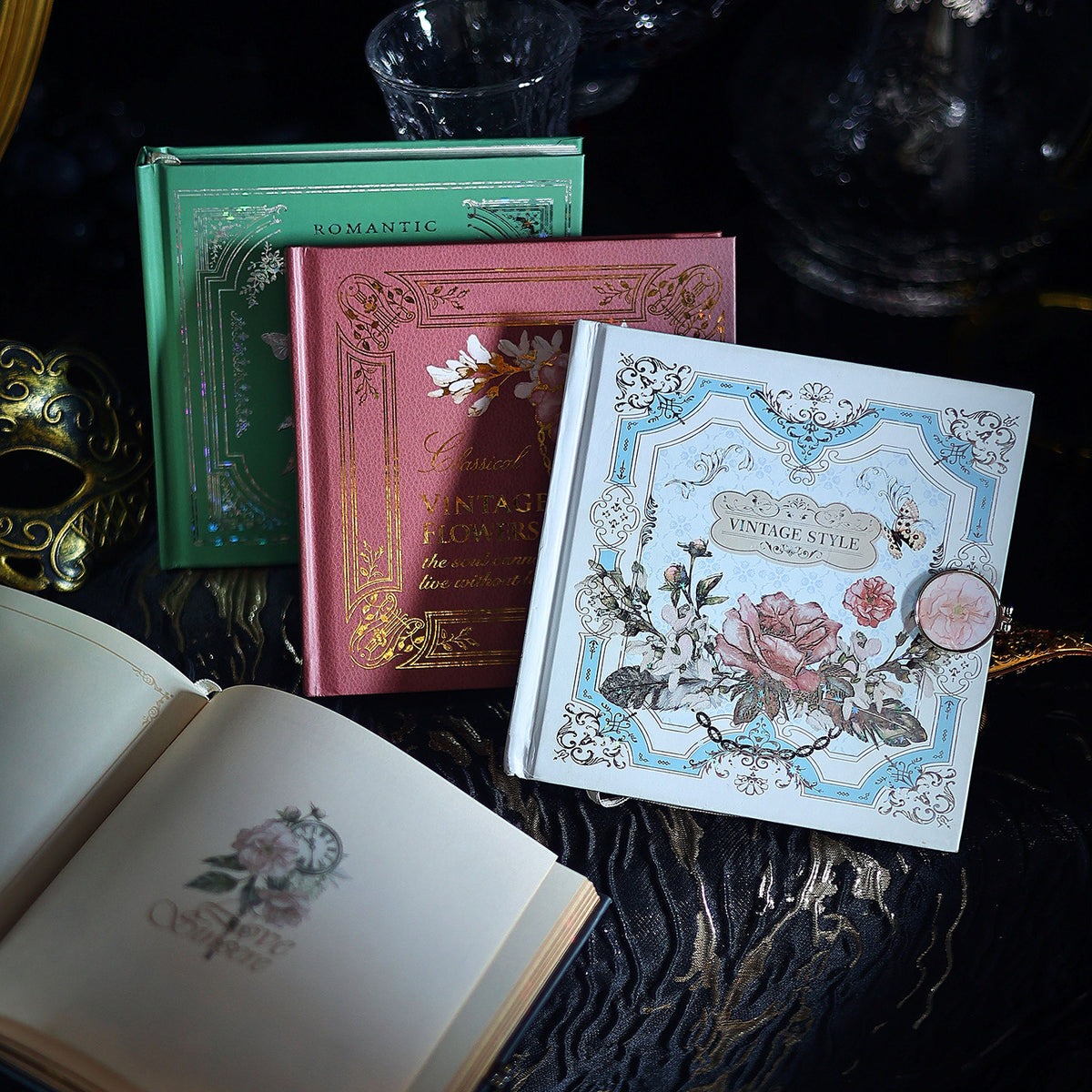 Vintage Floral Square Journal – Foil-Stamped Magnetic Closure Notebook